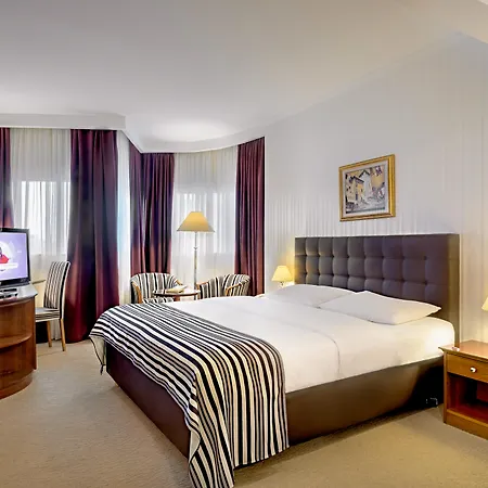 Hotel Dubrovnik 4*