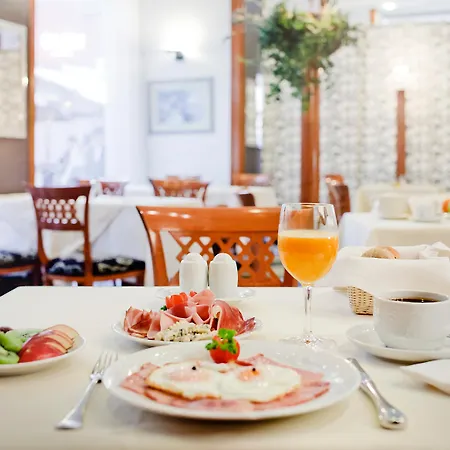 Dubrovnik Hotel 4*